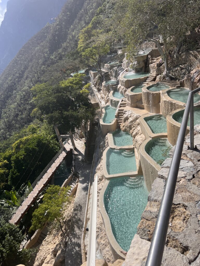 tolantongo hotsprings tour cdmx mexico mexicocity cdmx